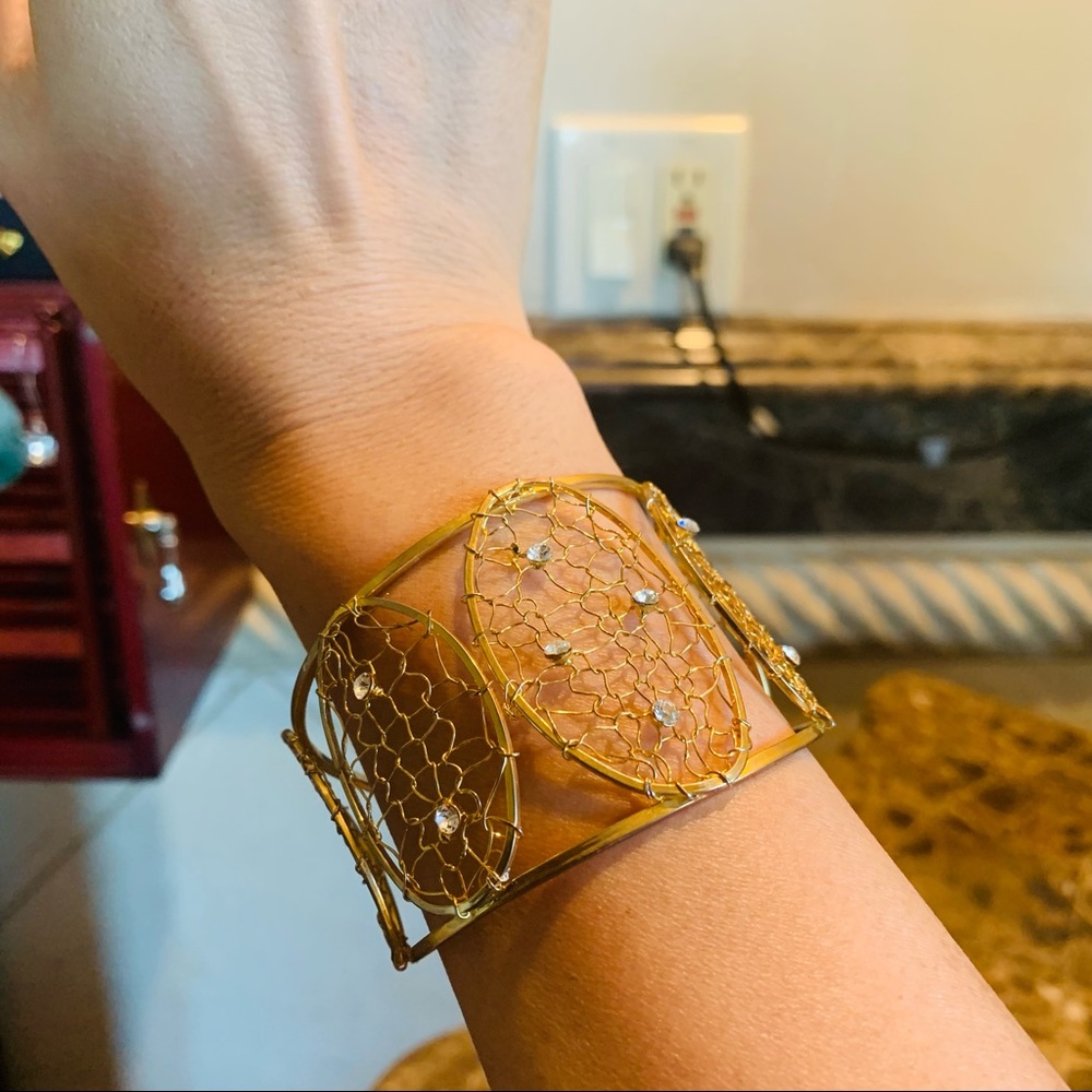 Vintage gold bracelet
